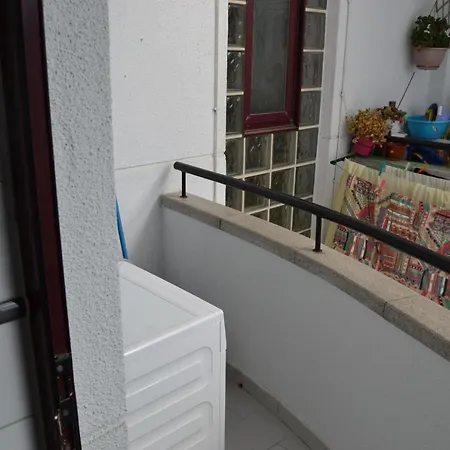 Inmoinsuas Train Station Apartment *